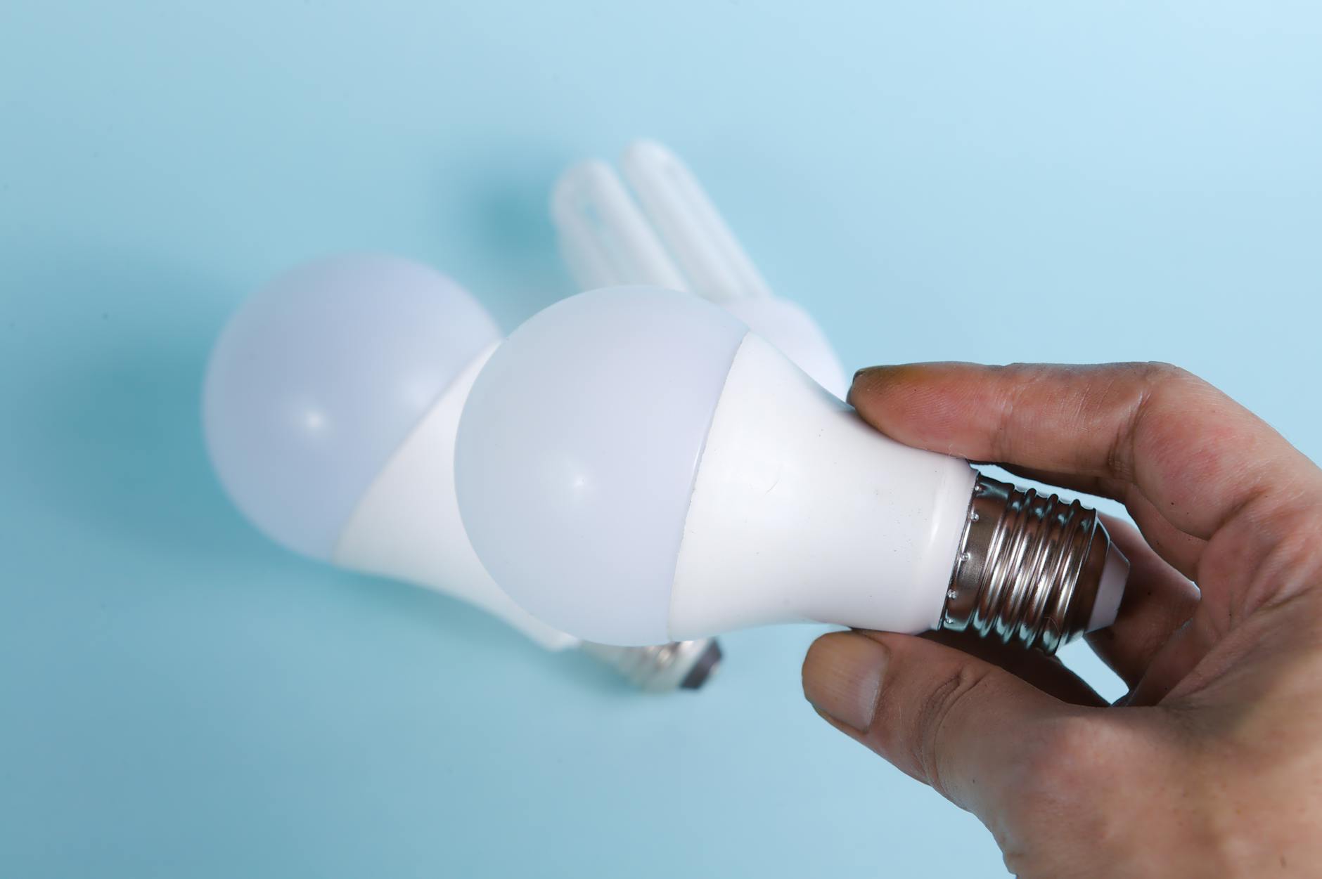 Jakie są najlepsze sposoby na oszczędzanie energii w domu?